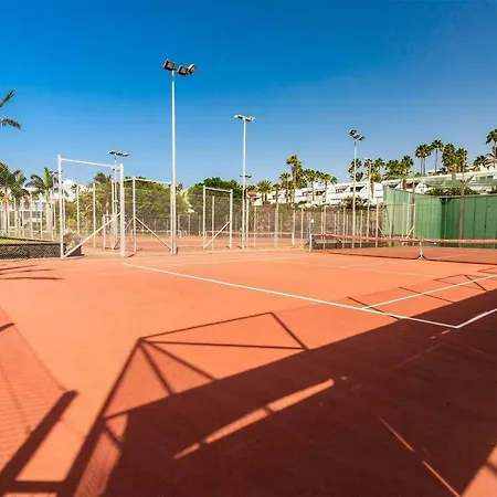 Daire Volcanes Luxury Views Puerto del Carmen (Lanzarote)